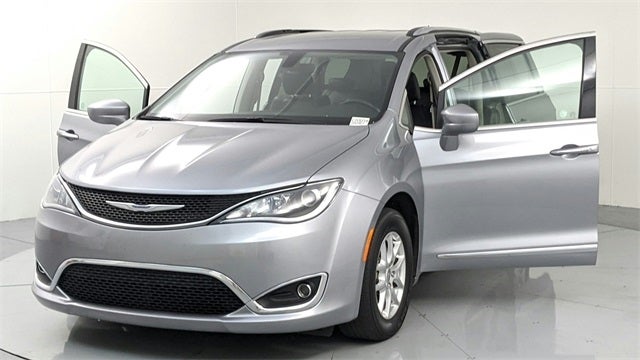 2020 Chrysler Pacifica Touring L in Irving, TX - Clay Cooley Nissan of Irving